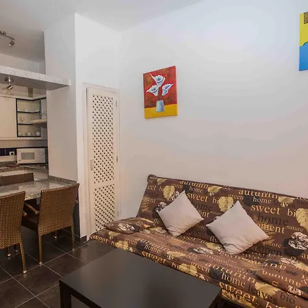 Yucca Park أذيخي