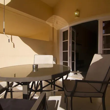 Yucca Park أذيخي
