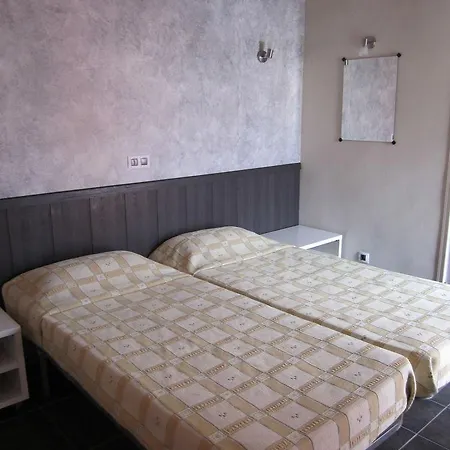 Hotel apartamentowy Yucca Park 3*