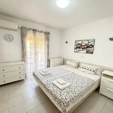 Hotel apartamentowy Yucca Park Costa Adeje (Tenerife)