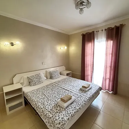 Hotel apartamentowy Yucca Park